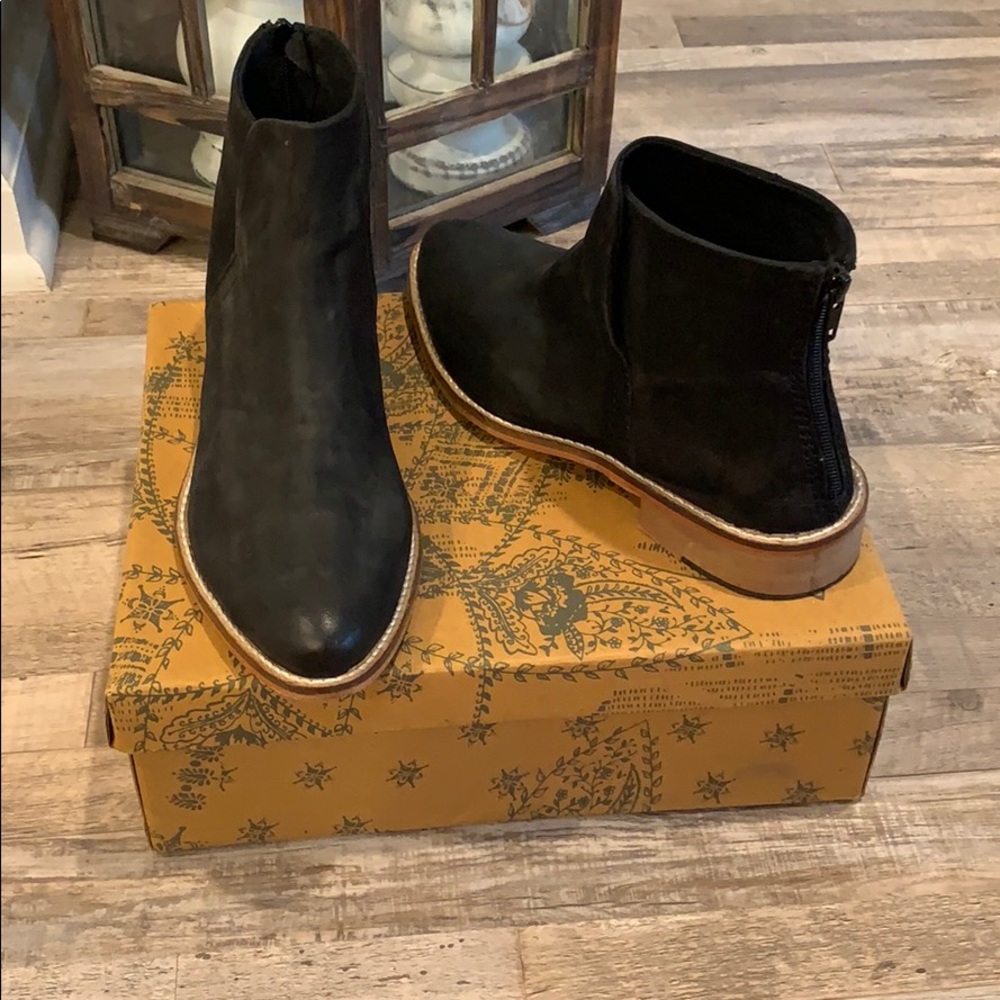 NEW free people booties